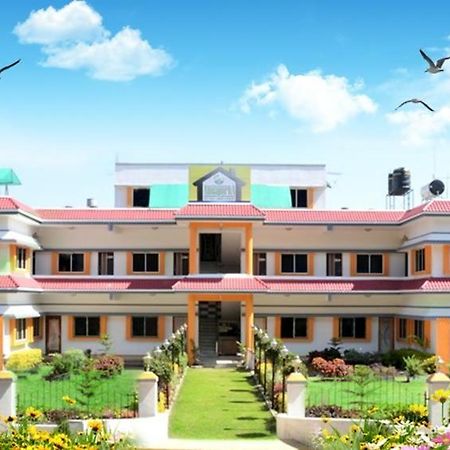Hotel Great Annapurna Khuldabad Экстерьер фото